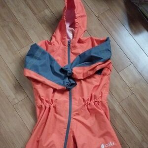 Oaki Orange and Gray Hooded Rain Suit Size 6/7